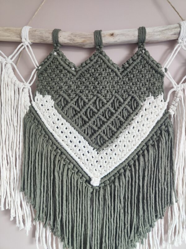 Tenture murale macramé bohème beige et kaki – Image 4