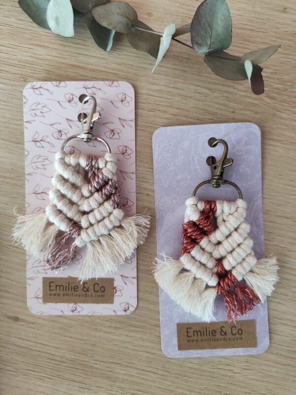 Porte clé/bijoux de sac ou banane Macramé
